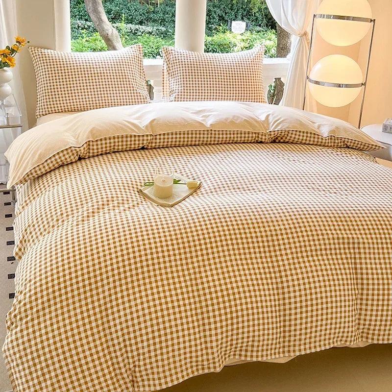 4 Piece Bedding Set Duvet Cover, Sheets and Pillowcases - Volaia