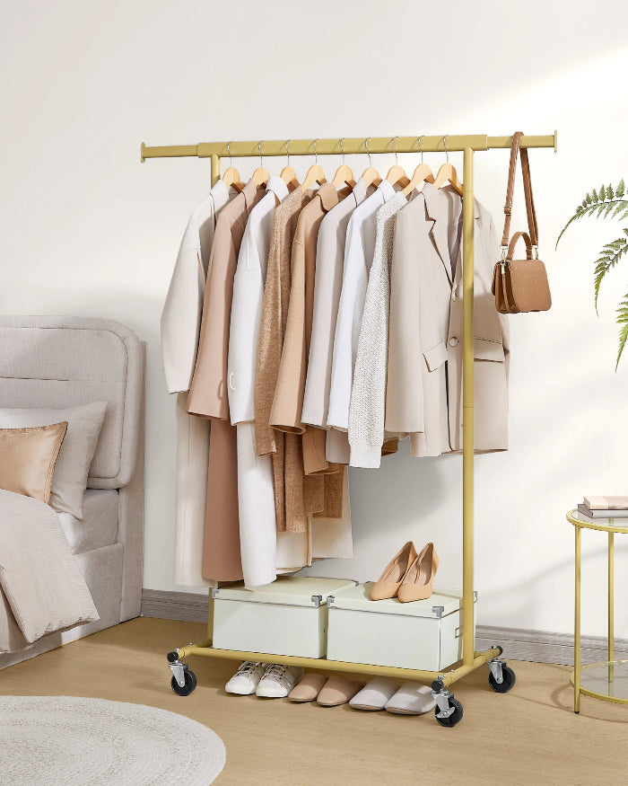 Volaia - Adjustable Clothes Rail