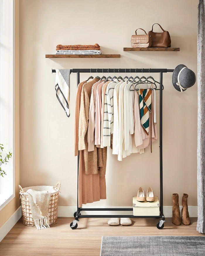 Volaia - Adjustable Clothes Rail