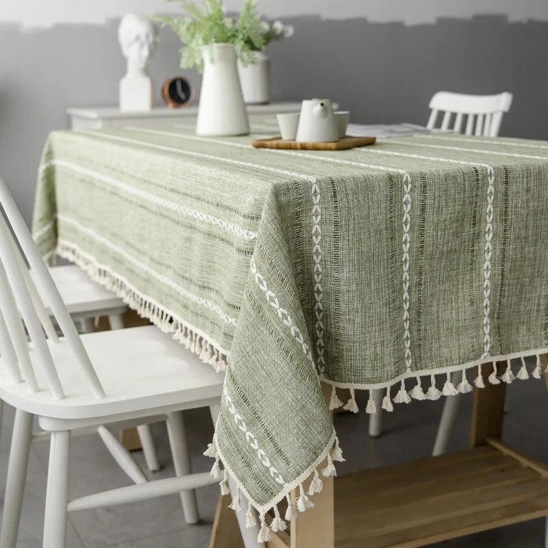Cotton and Linen Tablecloth Elegant and Durable - Volaia