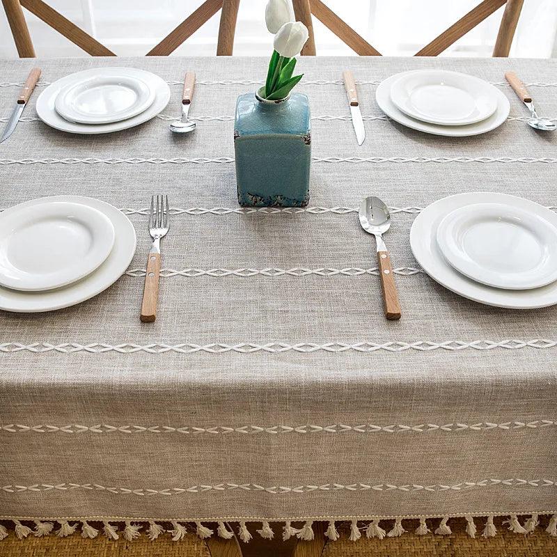 Cotton and Linen Tablecloth Elegant and Durable - Volaia