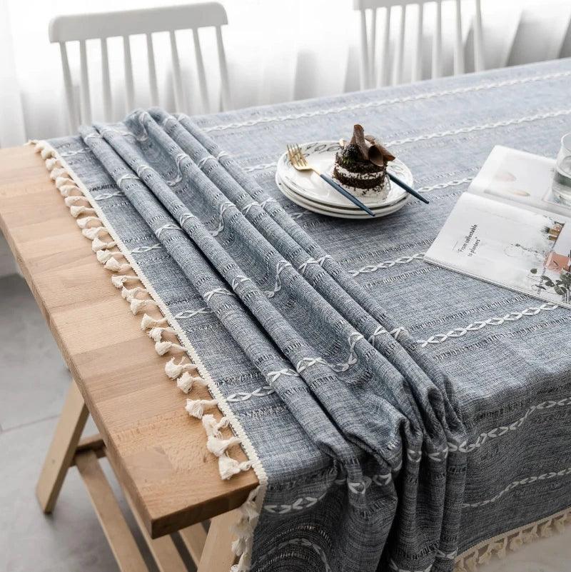 Cotton and Linen Tablecloth Elegant and Durable - Volaia
