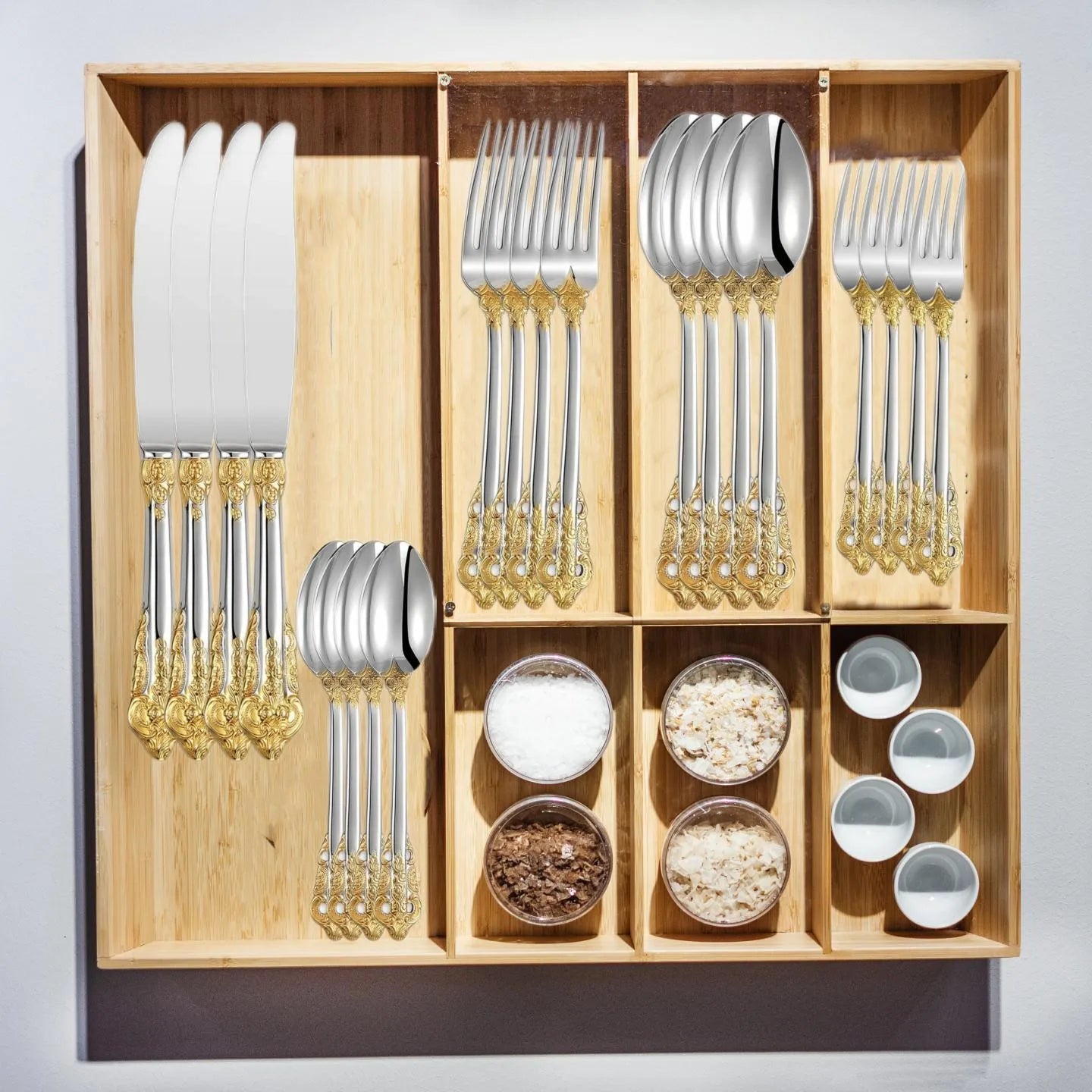Elegant 24k Gold - Plated Vintage Cutlery Set for 6 - Volaia