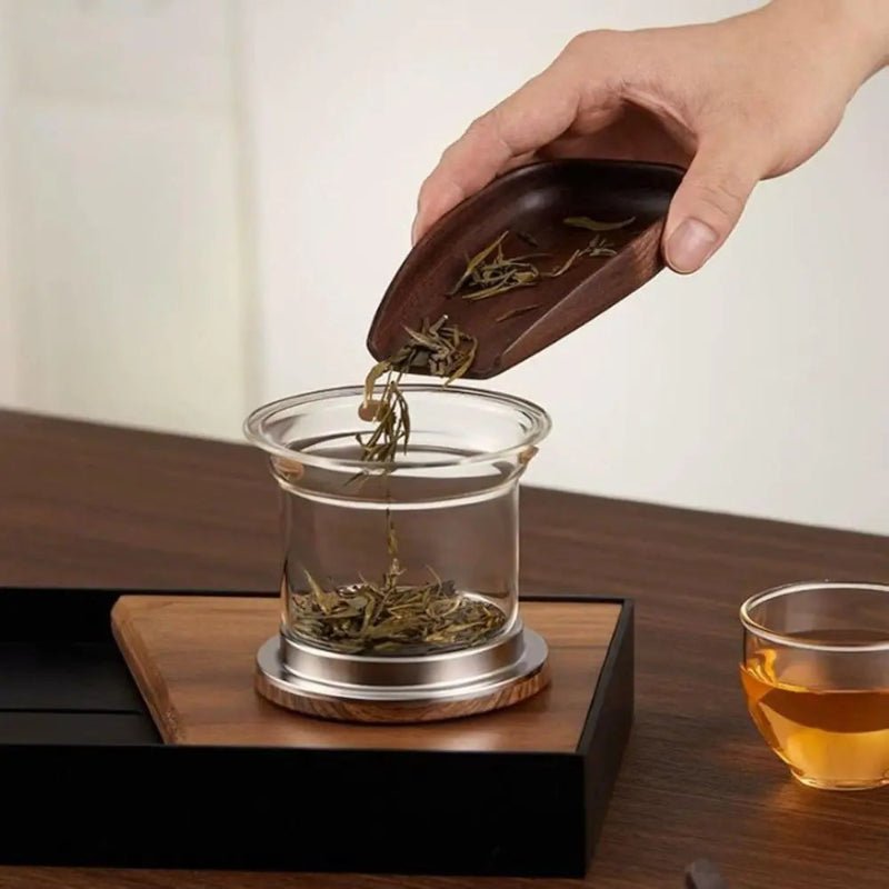 Elegant Glass Teapot with Magnetic Filtration - Volaia