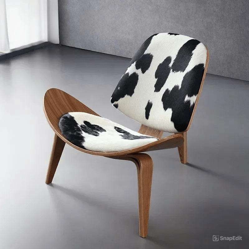 Elegant Shell Chair - Retro Danish Design - Volaia