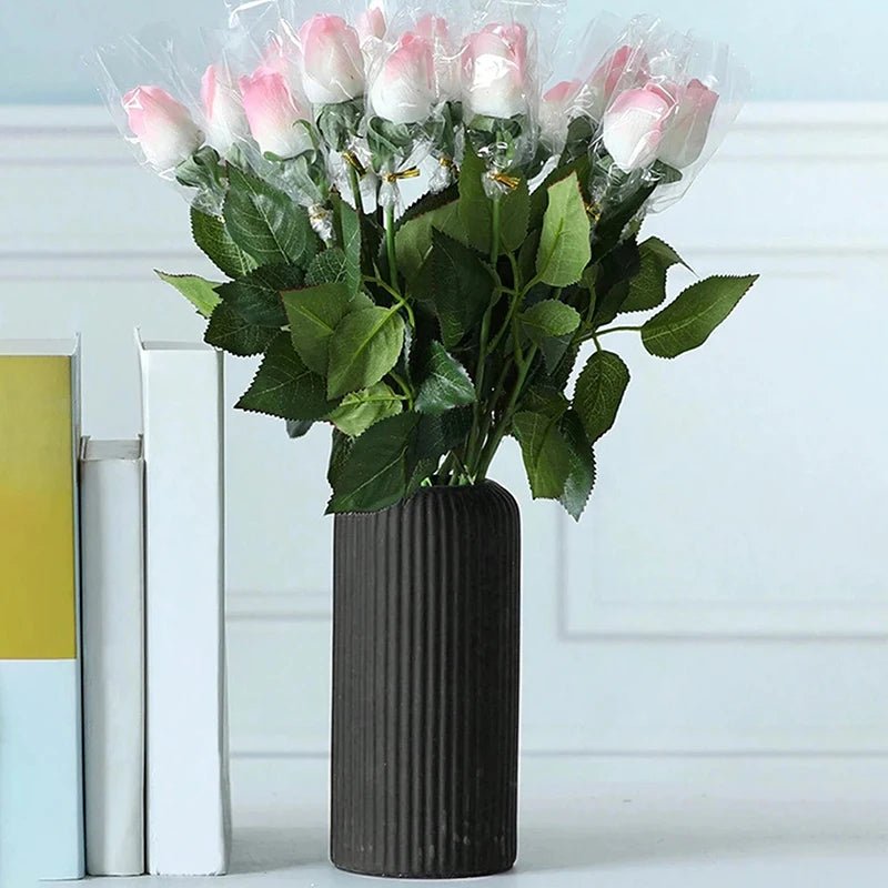 Elegant Striped Plastic Vase for Floral Arrangements - Volaia