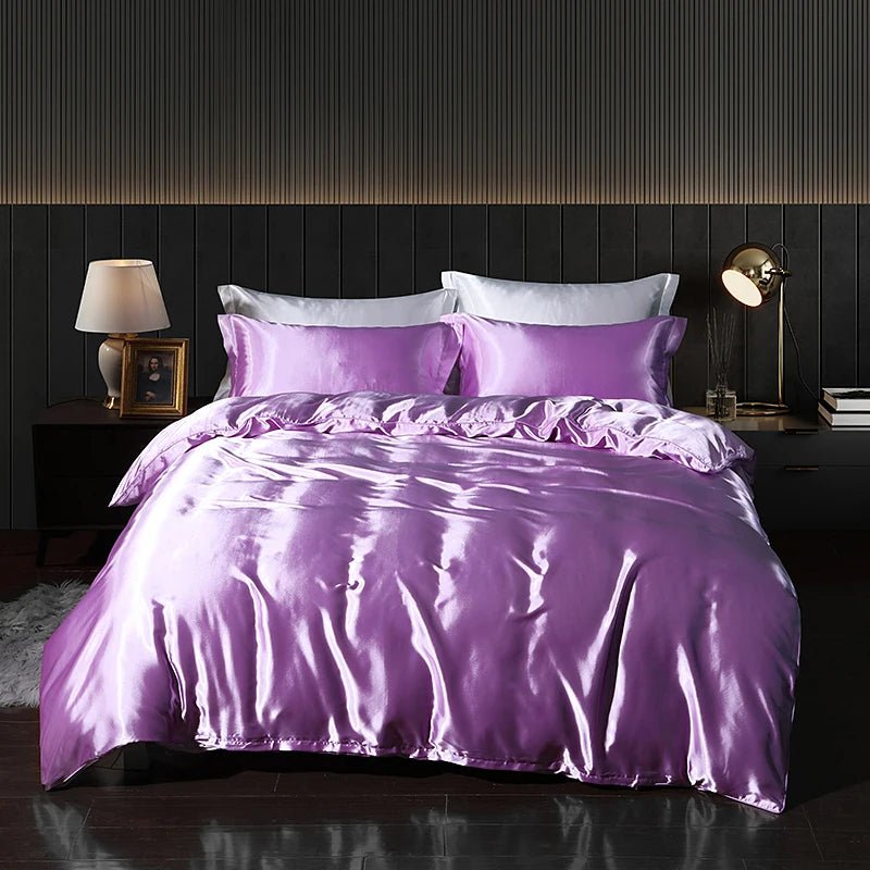 Luxury Satin Bed Set with Fitted Sheet and Duvet Cover - Volaia