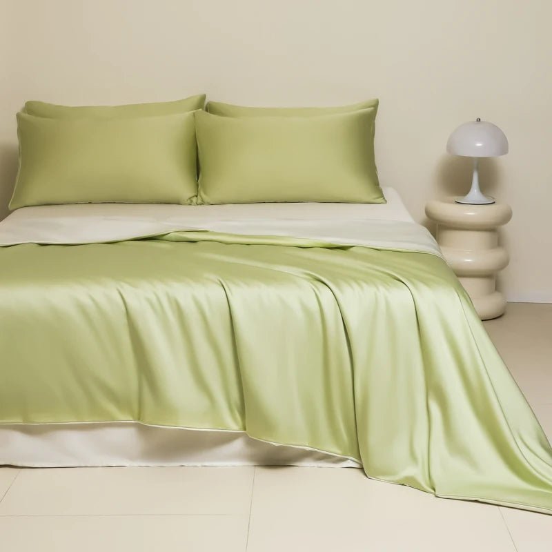 Silk Bedding Set Duvet Cover, Sheets and Pillowcases - Volaia