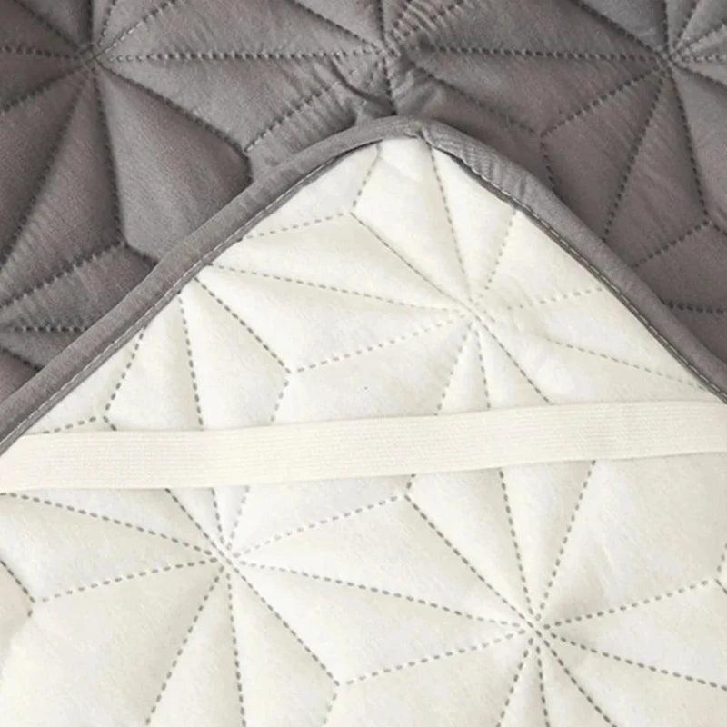 Waterproof Mattress Protector with Elastic - Volaia