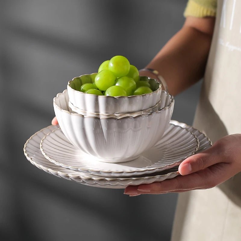 White Chrysanthemum Ceramic Dinnerware Set - Volaia
