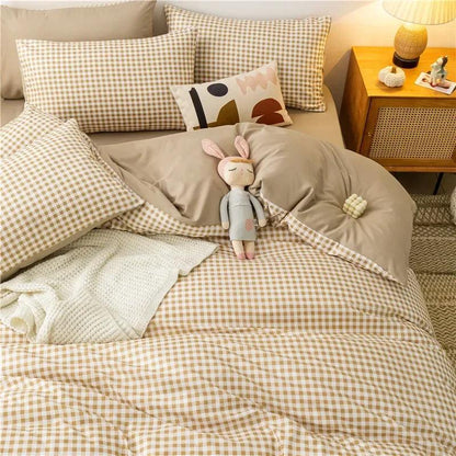 4 Piece Bedding Set Duvet Cover, Sheets and Pillowcases - Volaia