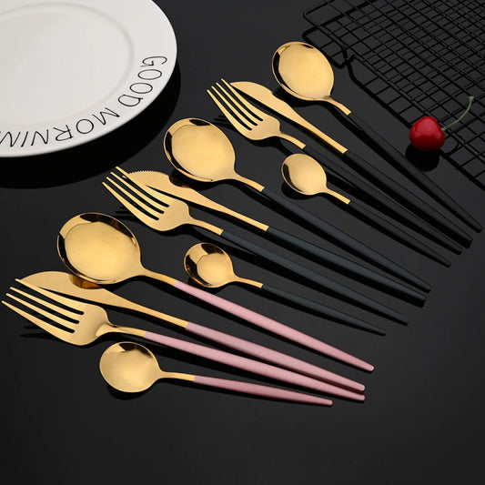 Volaia - Dinnerware Set