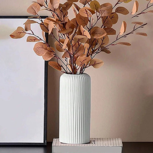 Elegant Striped Plastic Vase for Floral Arrangements - Volaia
