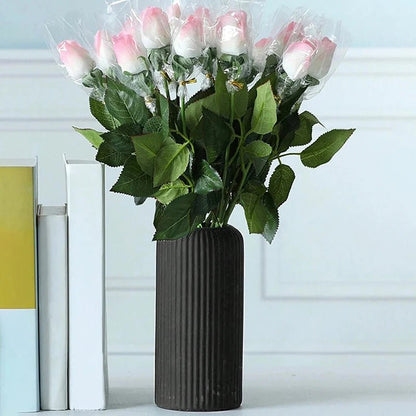 Elegant Striped Plastic Vase for Floral Arrangements - Volaia