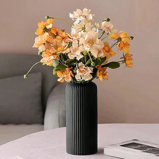 Elegant Striped Plastic Vase for Floral Arrangements - Volaia