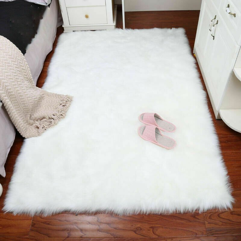 Fluffy Non - Slip Faux Fur Rug - Volaia