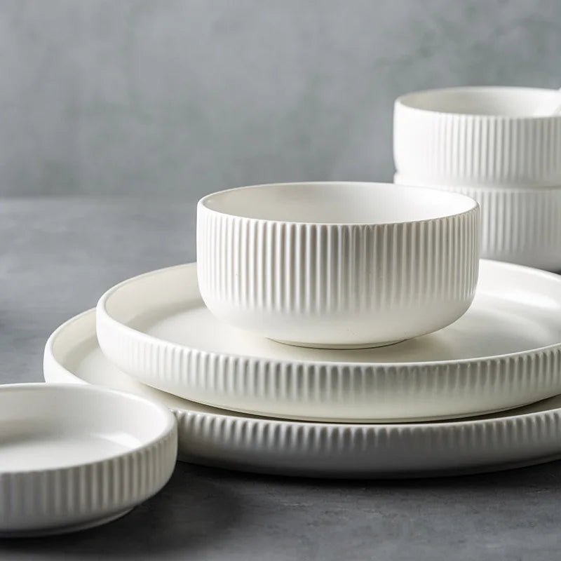 Nordic Matte Glazed Ceramic Dinnerware Set - Volaia