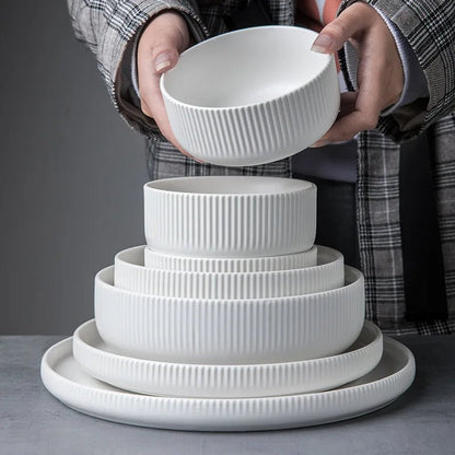 Nordic Matte Glazed Ceramic Dinnerware Set - Volaia