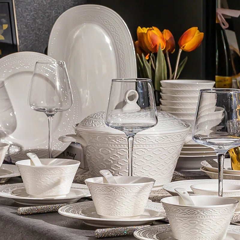 Nordic Relief Ceramic Dinnerware Set - Volaia