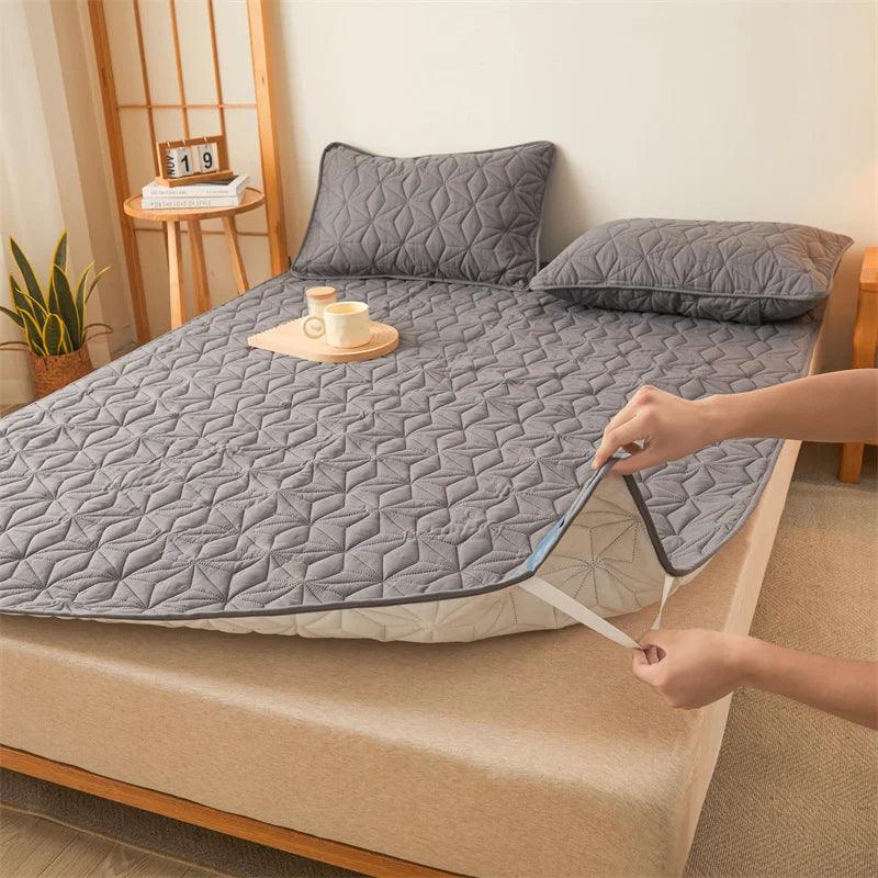 Waterproof Mattress Protector with Elastic - Volaia